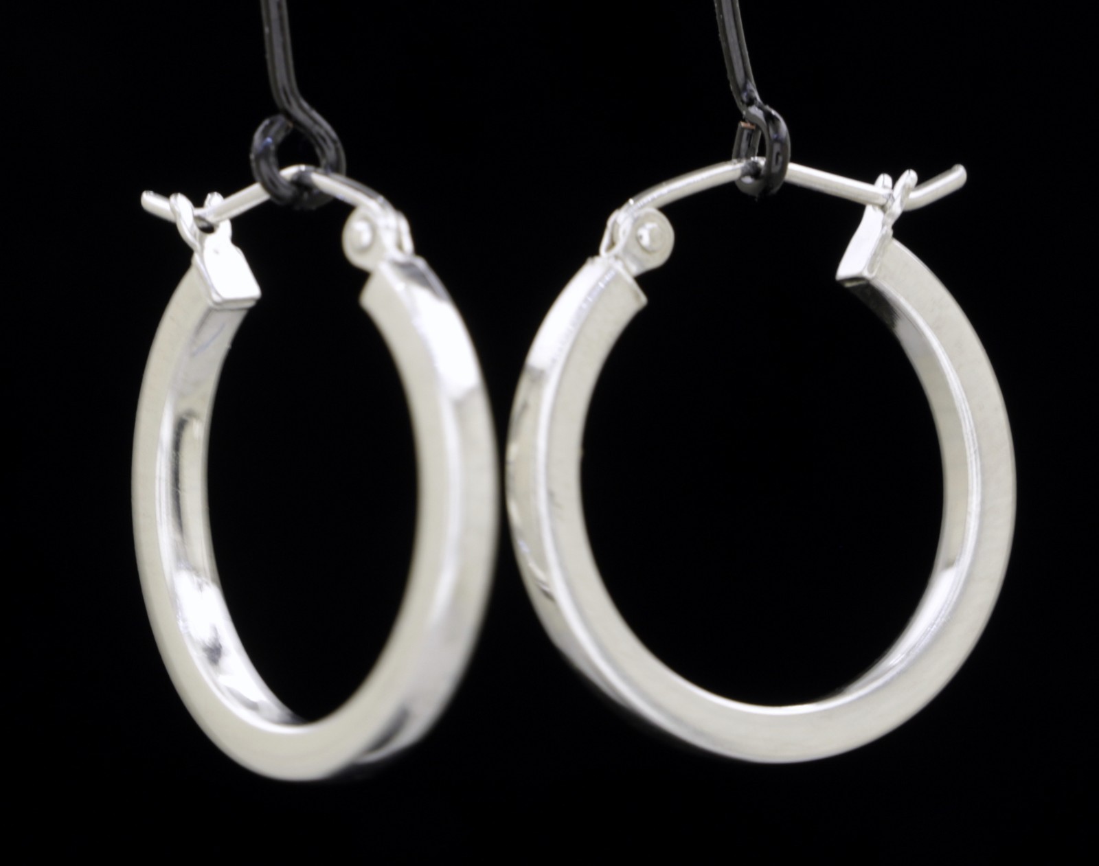 925 St. Silver Hoop Earring D-20mm 1.4gr #1736