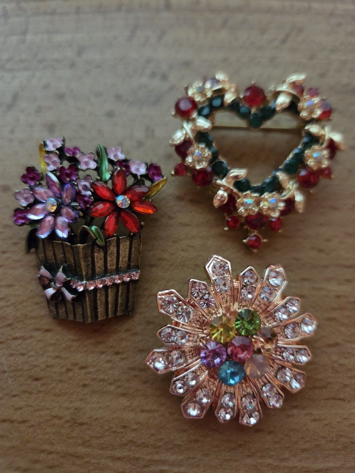 Beautiful Multicolor Flower Floral Heart Brooch Pin Lot CA USA P1-7