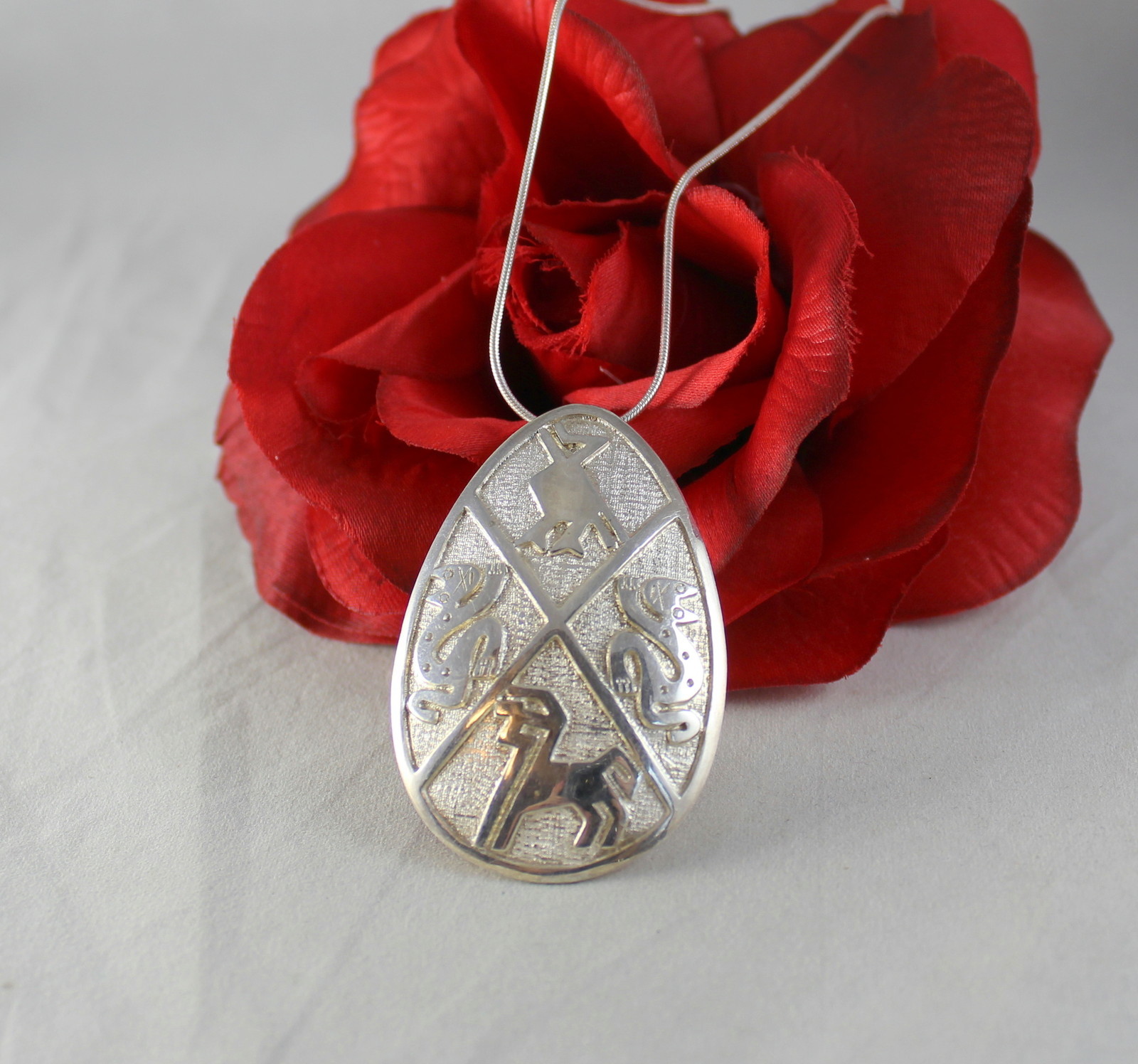 Gorgeous 900 & Sterling Silver Pin Brooch 18″ Necklace CAT RESCUE