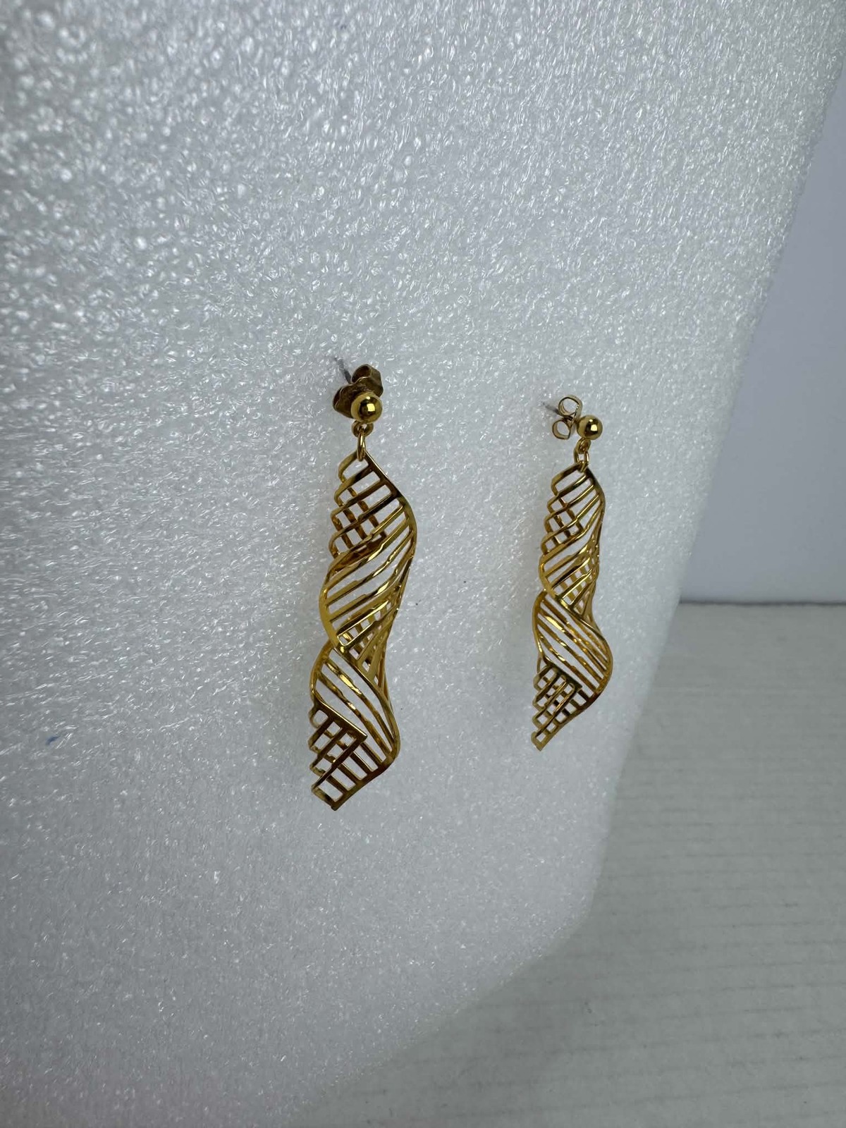 Gold Tone Dangle Earrings Spiral Geometric Openwork Fashion Jewelry Post Back