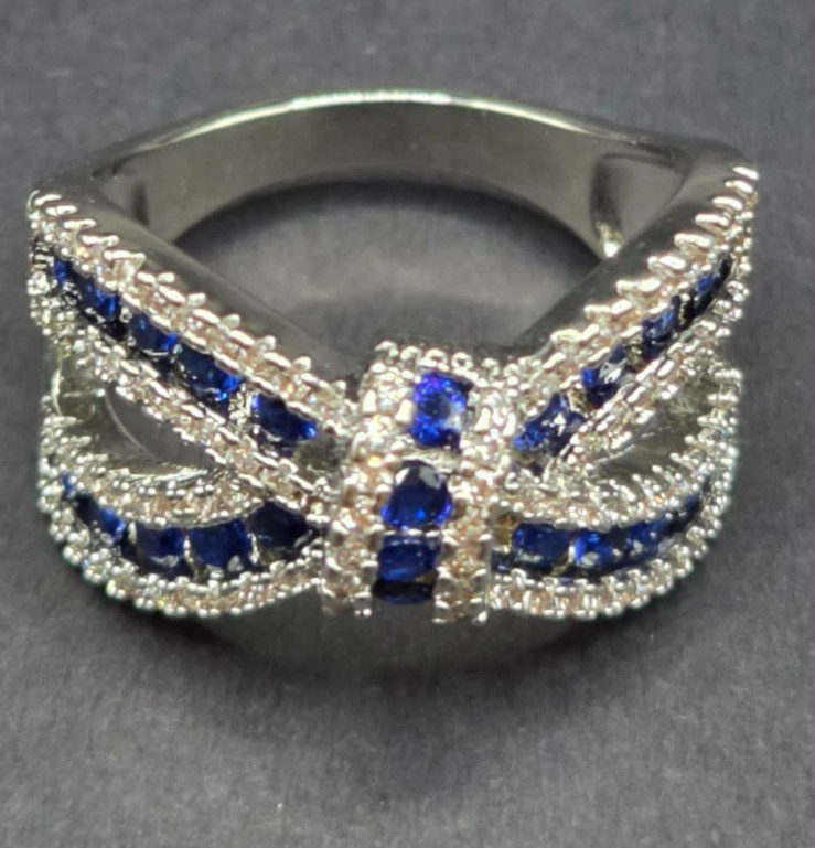 Blue Sapphire CZ Silver Tone Bow Knot Crossover Cocktail Statement Ring