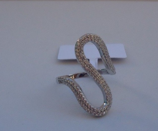 925 STERLING SILVER DESIGNERS RING W/ 2 CT LAB SIMULATED DIAMONDS /SIZE 6,7,8,9