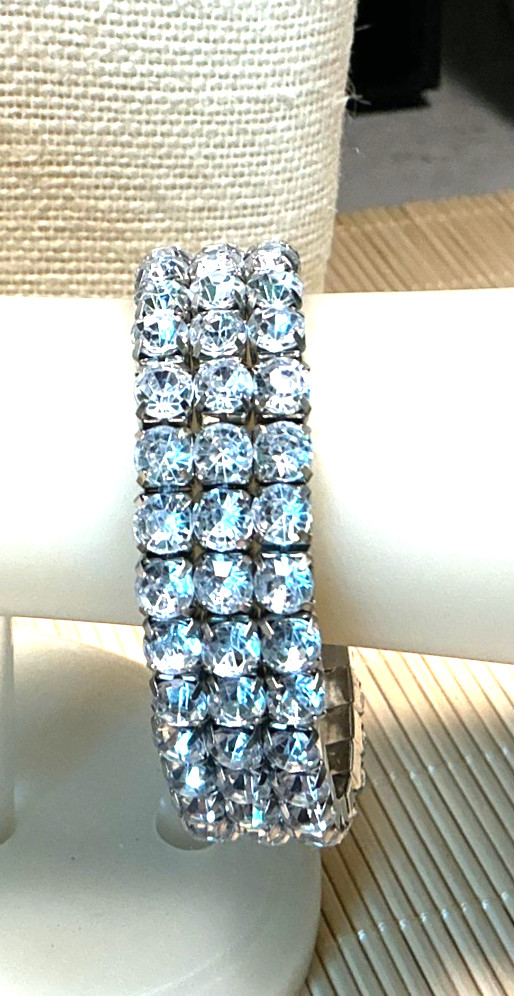 Fashion Bracelet Acrylic Clear Rhinestone Silver Metal Wide Stretch Lot 101D