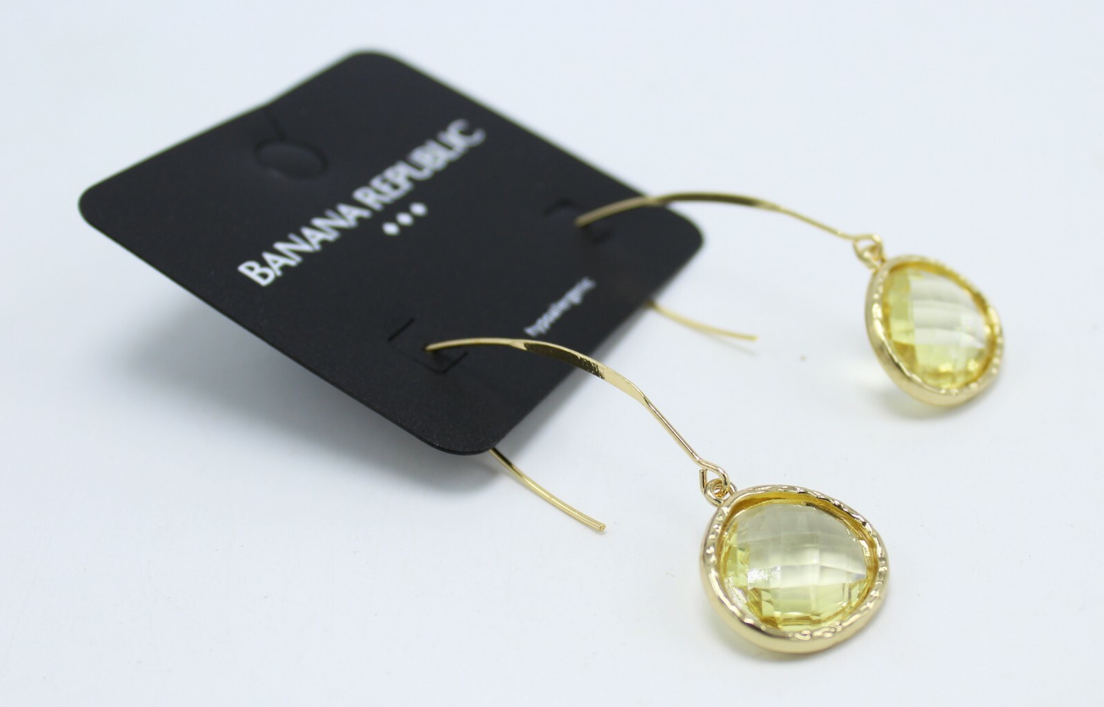 New Gold Tone Drop Earrings by Banana Republic #BRE58