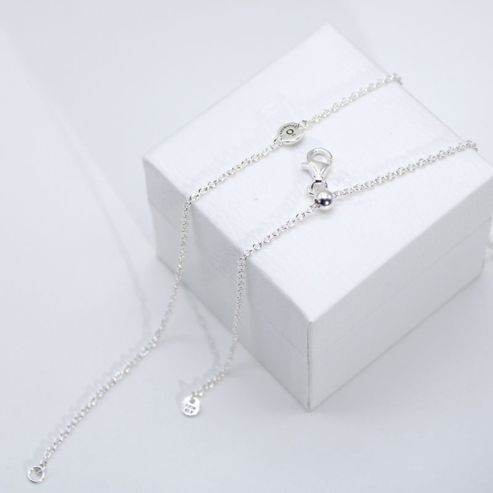 NIB PANDORA Knotted Heart Pendant 925 Silver Necklace 23.6″ Valentine’s Day Gift