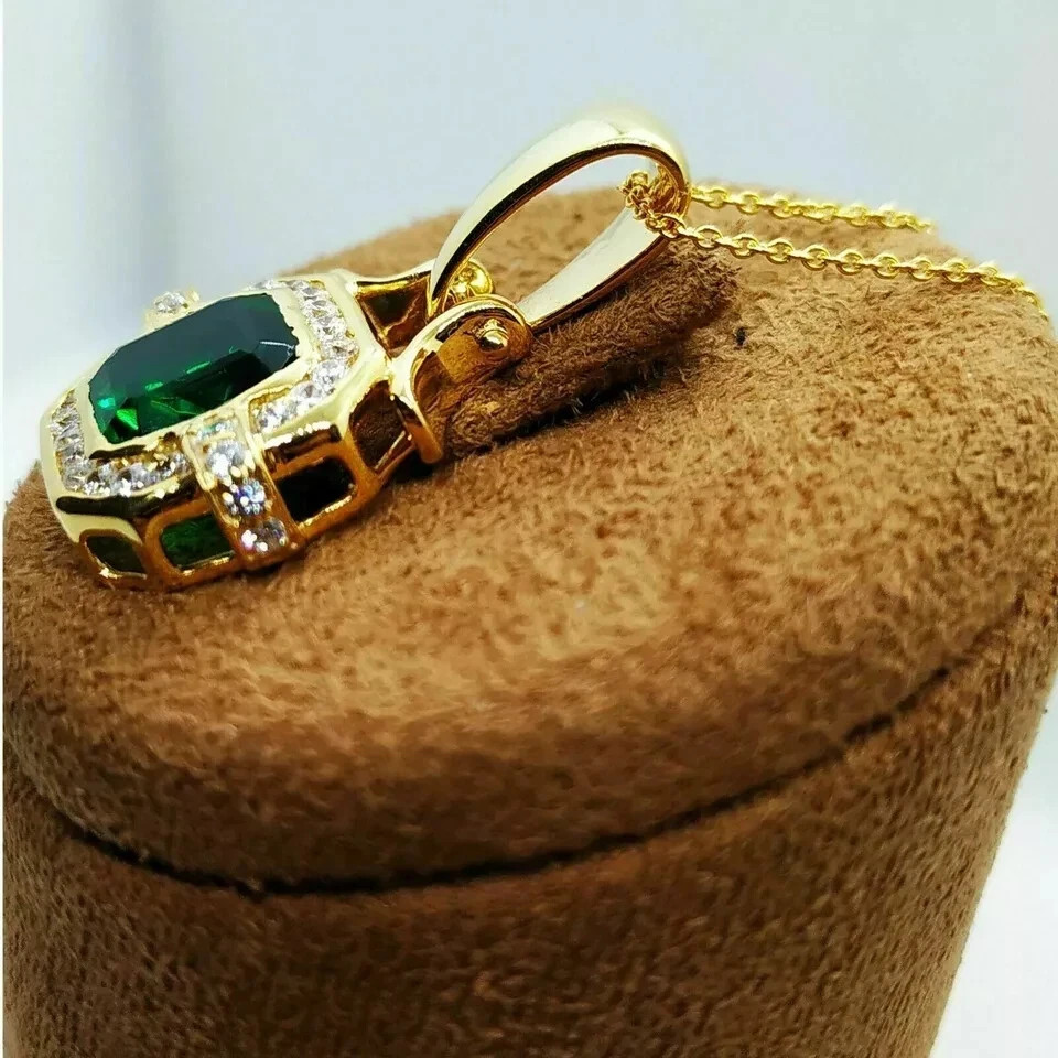 2Ct Asscher Cut Simulated Green Emerald Women’s Pendant Necklace 14k Gold Plated