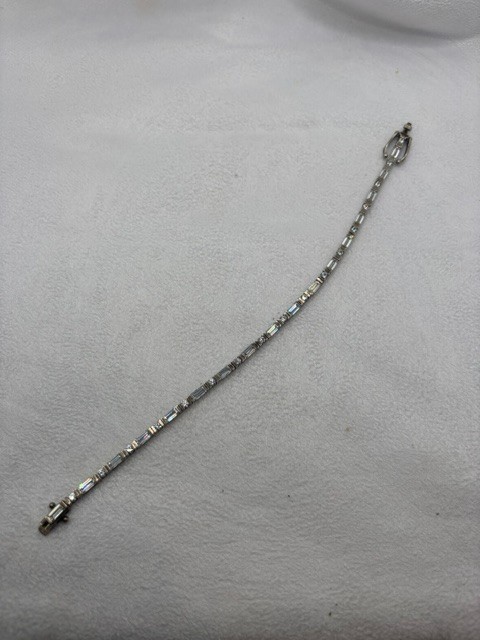 Vintage Diamonique DQ CZ 925 Sterling Silver Baguette Tennis Bracelet Korea