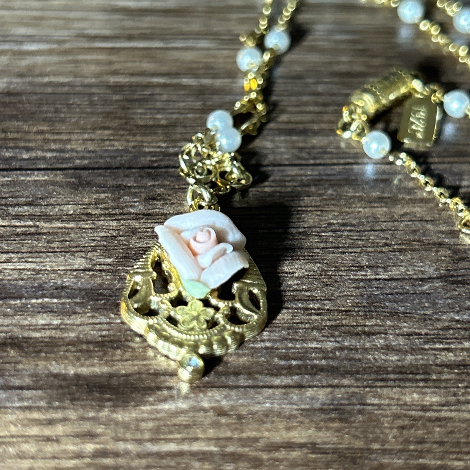 1928 Jewelry – Gold-tone Crystal/Porcelain Rose/Simulated Pearl 17in Necklace