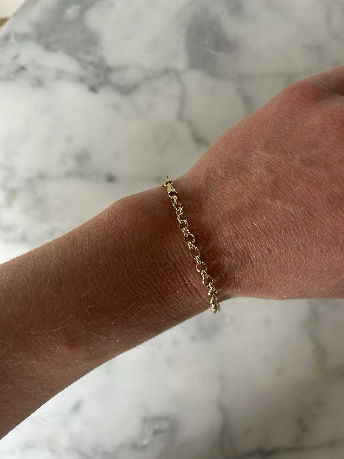 14k yellow gold Rolo bracelet 3 grams Lobster Clasp 7.25 inch