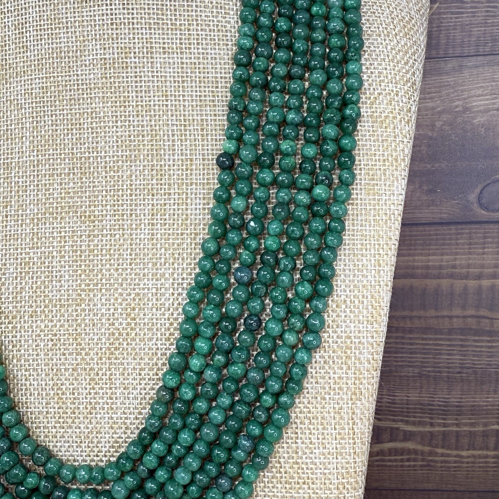 Vintage Green Emerald Gemstone 7 Multi Strand Beaded Necklace
