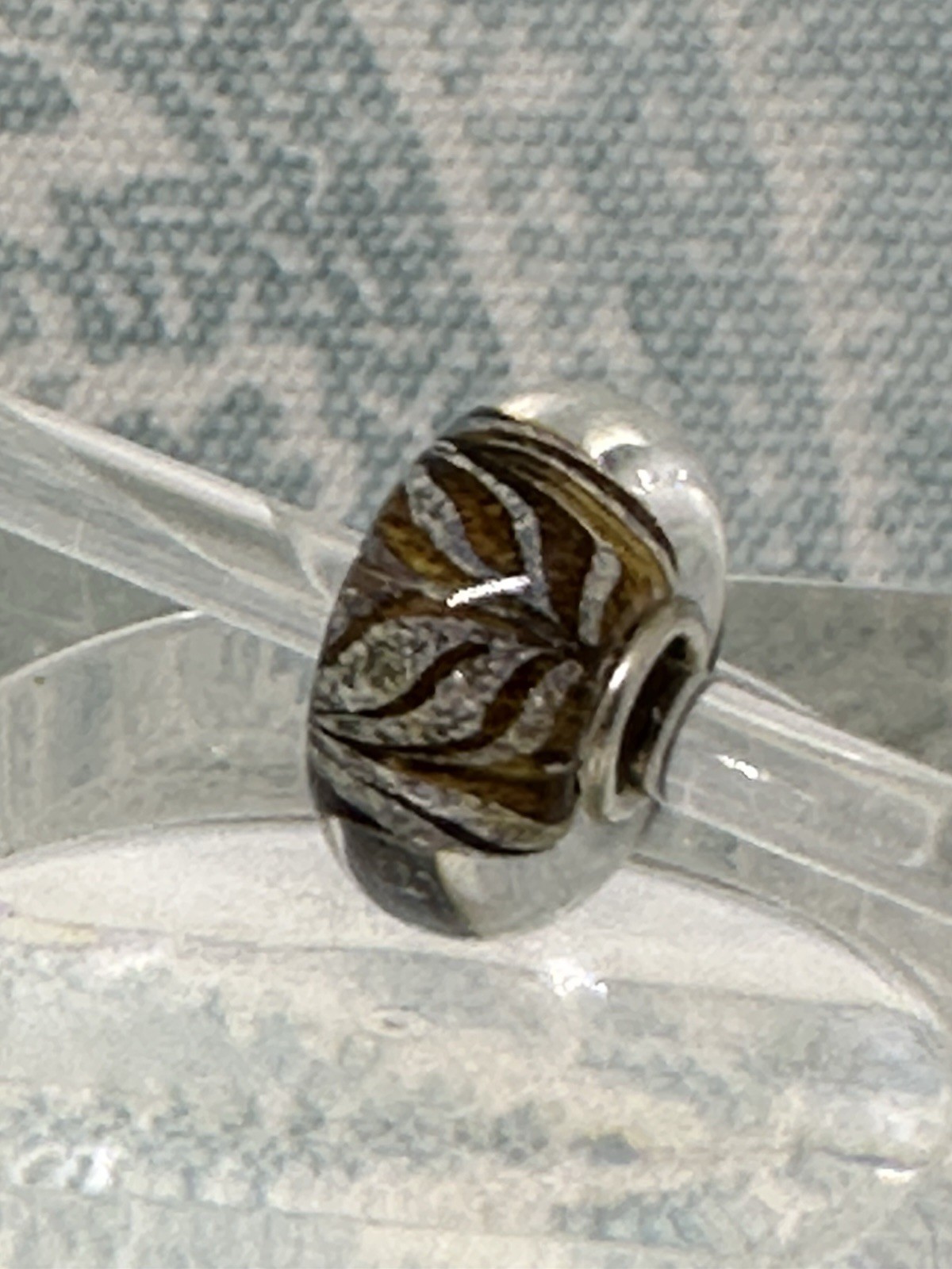 Authentic Trollbeads Roots of Wisdom TGLBE-10442, New & Retired 2021