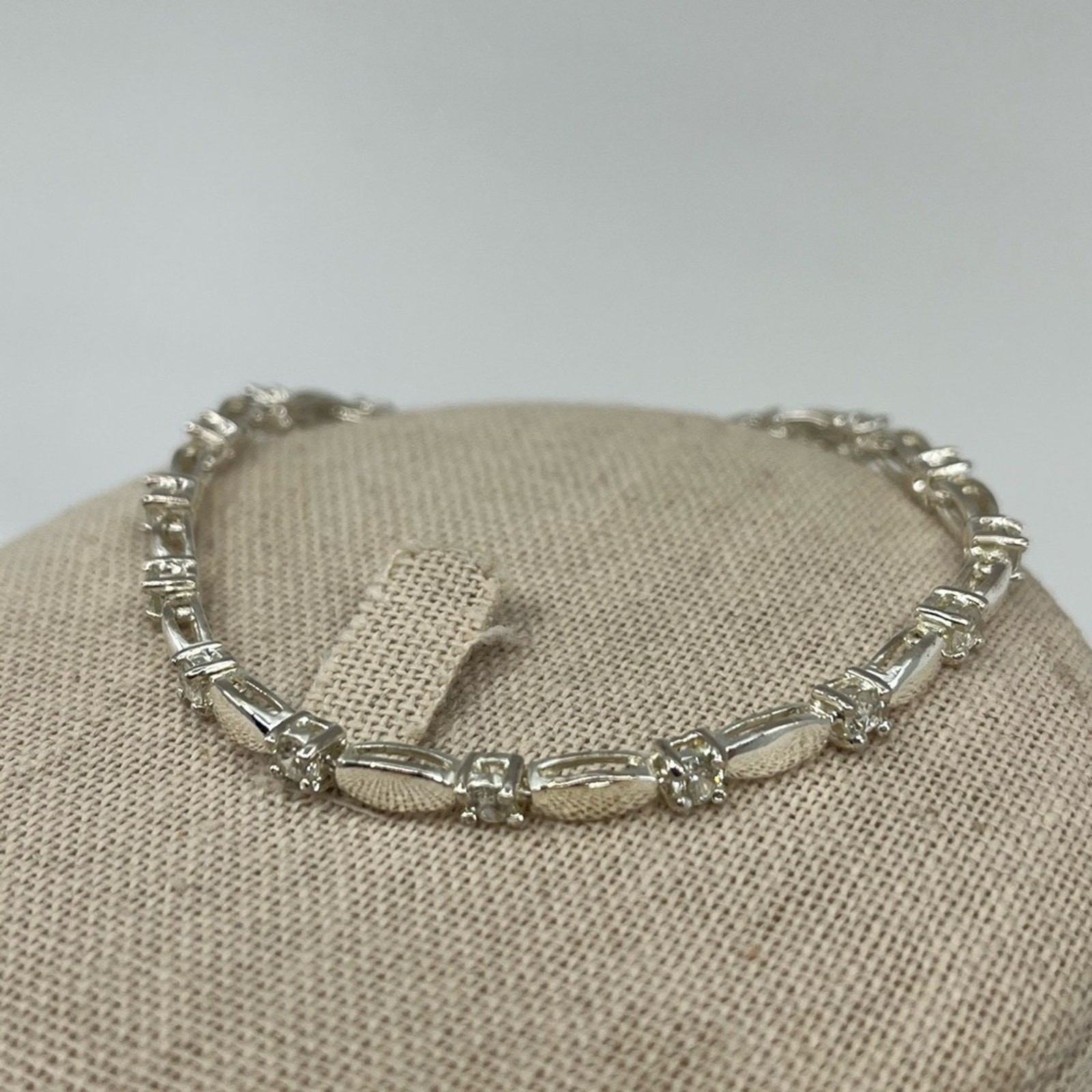 Vintage 7″ Sterling Silver Marquise & Round CZ Bracelet