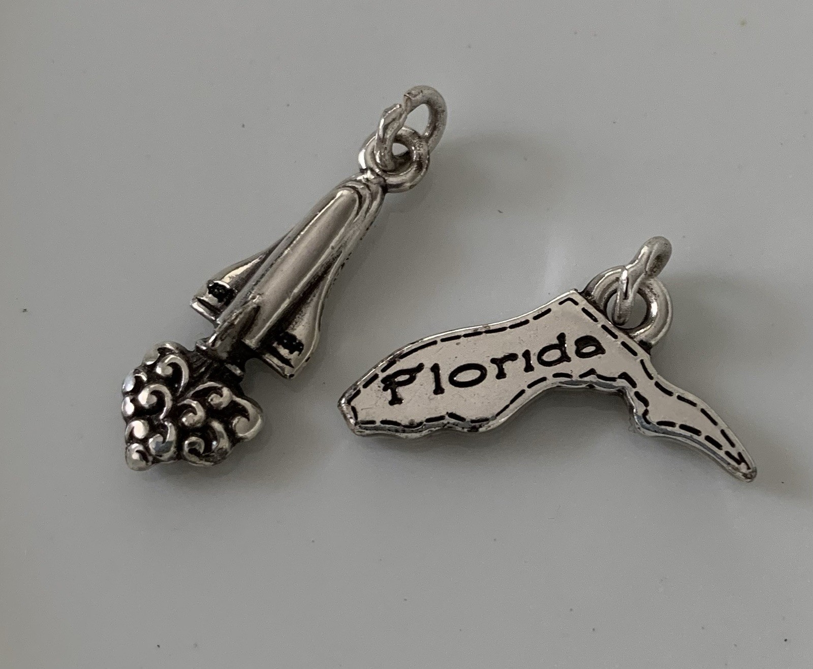 Brighton KENNEDY SPACE CENTER Florida Charm DUO, New Condition
