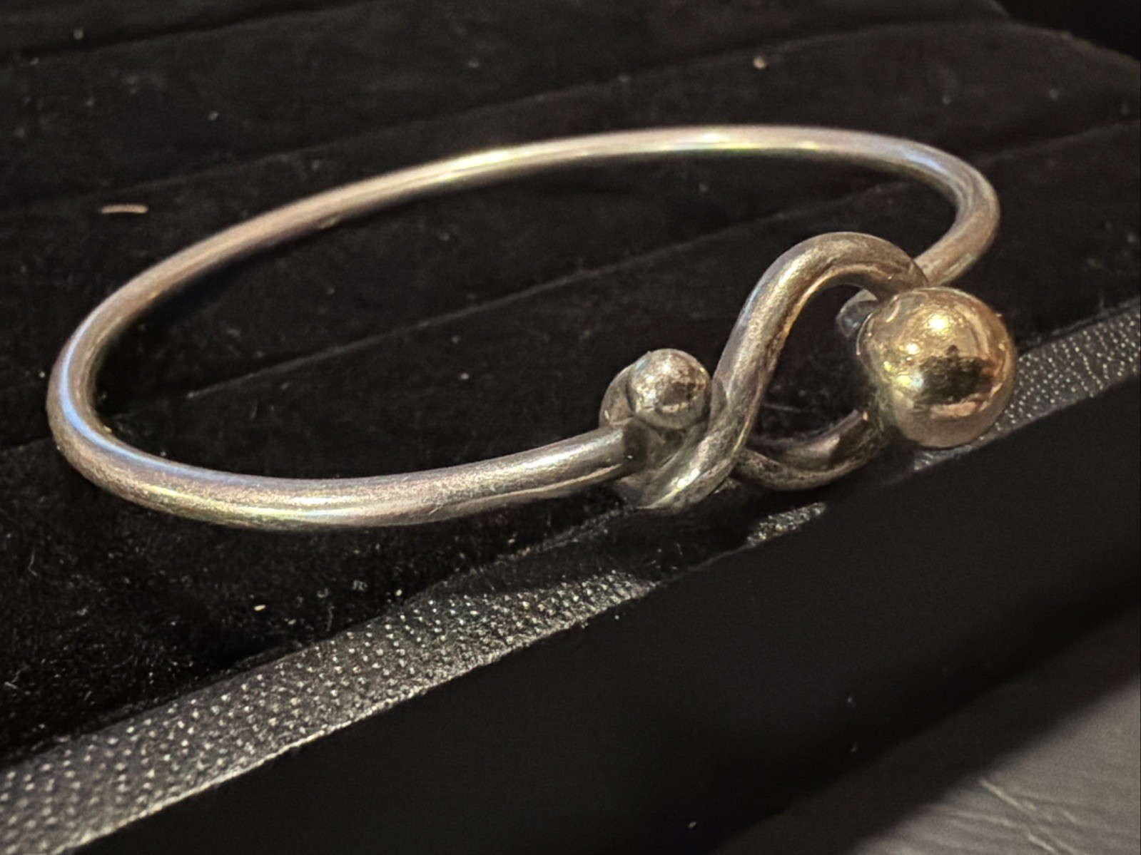 Cape Cod Band Loop Hook and Ball Bangle Bracelet Sterling Silver 14k Sz 6-1/4