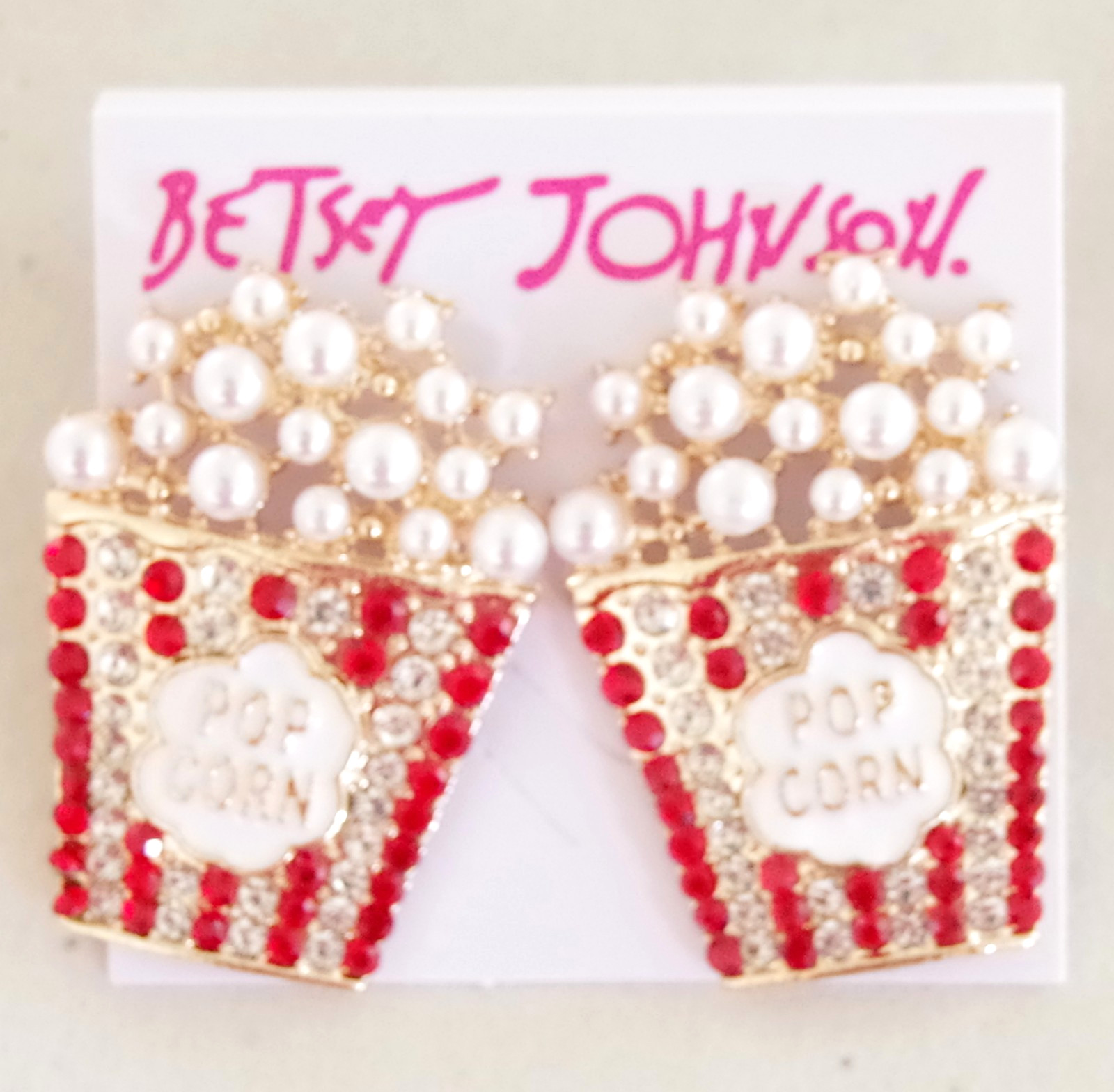 Cute! 1.5″ BETSEY JOHNSON TUB OF MOVIE POPCORN RHINESTONE & FAUX PEARL EARRINGS