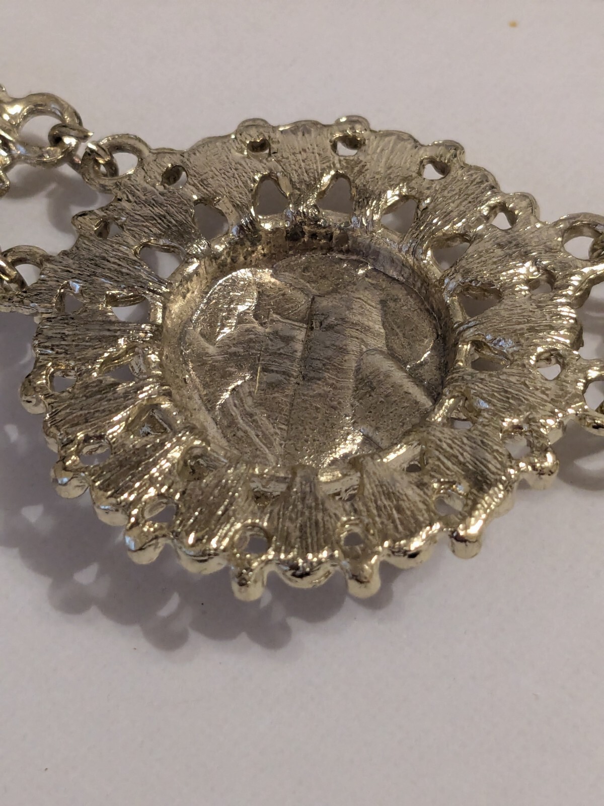 Gold Tone Flower Pendant Statement Necklace With Off White Acrylic Beads 24″.