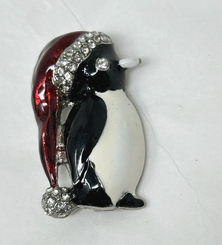Silvertone Multicolor Black Red White Enamel Christmas PENGUIN Brooch Pin