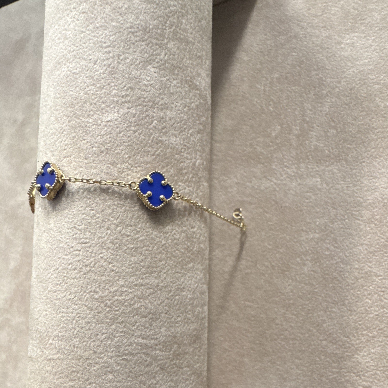 9kt Gold Chain Bracelet Lapis Blue Clover Charms