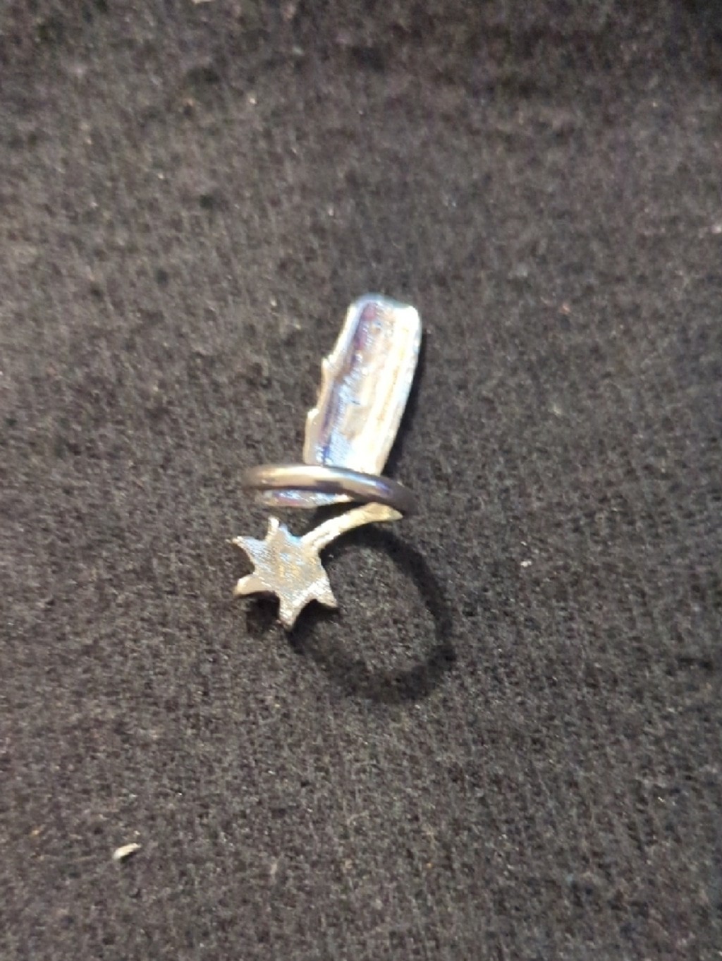 Silver Tone Clear Rhinestone Star Flower Open Fingernail Nail Tip Statement Ring