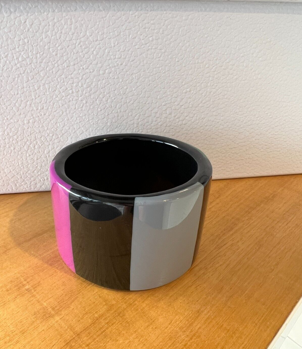 Designer Black/Pink/Green/Grey Resin Bangle, Cuff Ht:5cm, Diam:6.6cm, Dpth:0.8cm