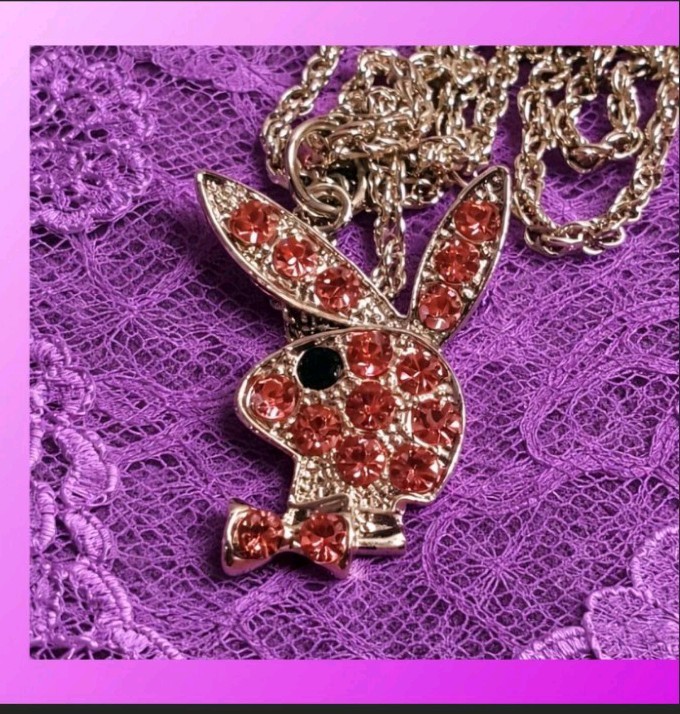 Playboy Bunny rhinestone Necklace on Silver toned chain 16″ to 18″ adjustable