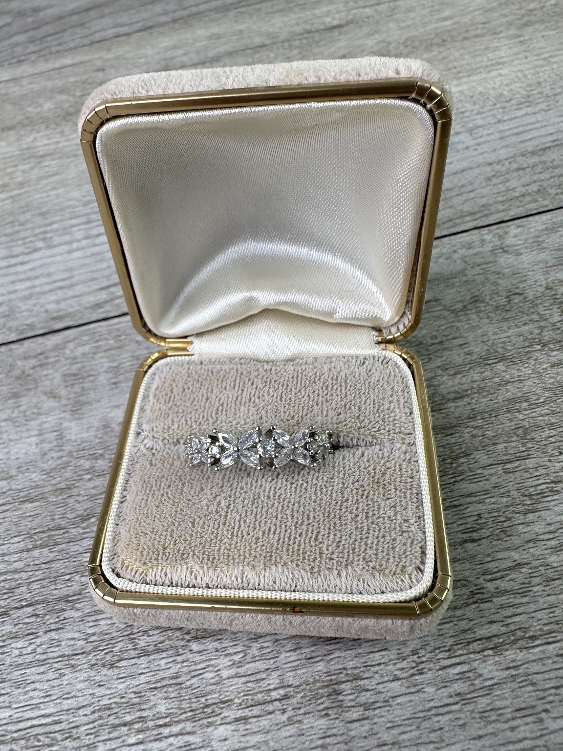 Floral Cluster Ring US 7 Marquise & Round Clear CZ Statement Silver Tone
