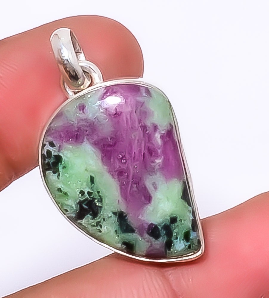 Ruby With Zoisite – Longido Mines 925 Sterling Silver Jewelry Pendant 1.37″ A3