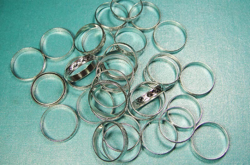 500Pcs Wholesale Lots Pretty Silver color Women Aluminum Alloy Rings Jewelry