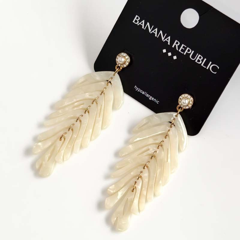 Banana Republic Resin Leaf Statement Drop Earrings Women Party Vacation Jewelry