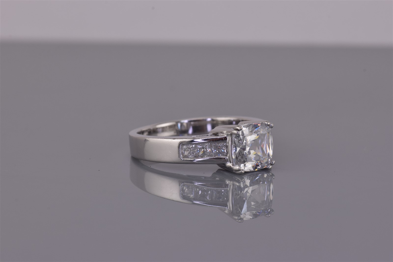 Sterling Silver Cushion Cubic Zirconia Channel Set Accented Band Ring 925 Sz: 10