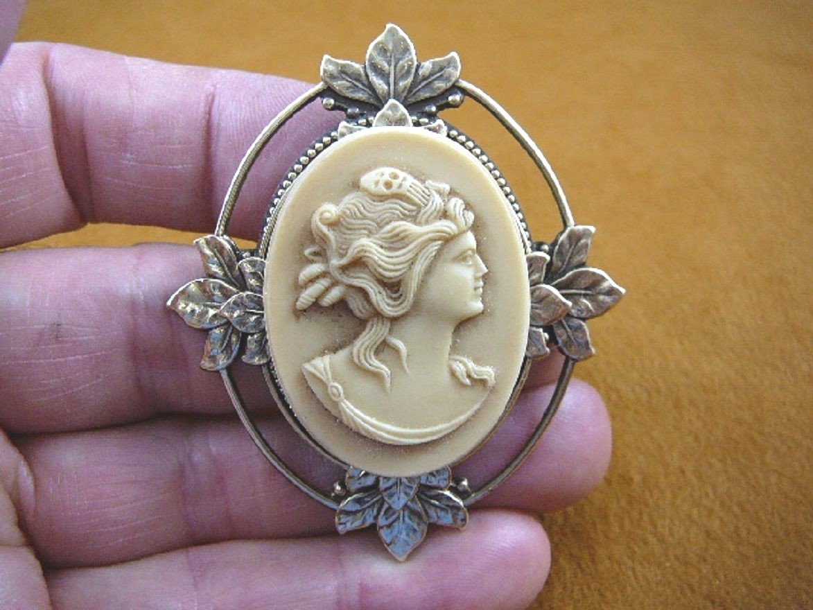 (CM9A-6) Psyche GREEK MYTHOLOGY white colored CAMEO brass Pin pendant Jewelry