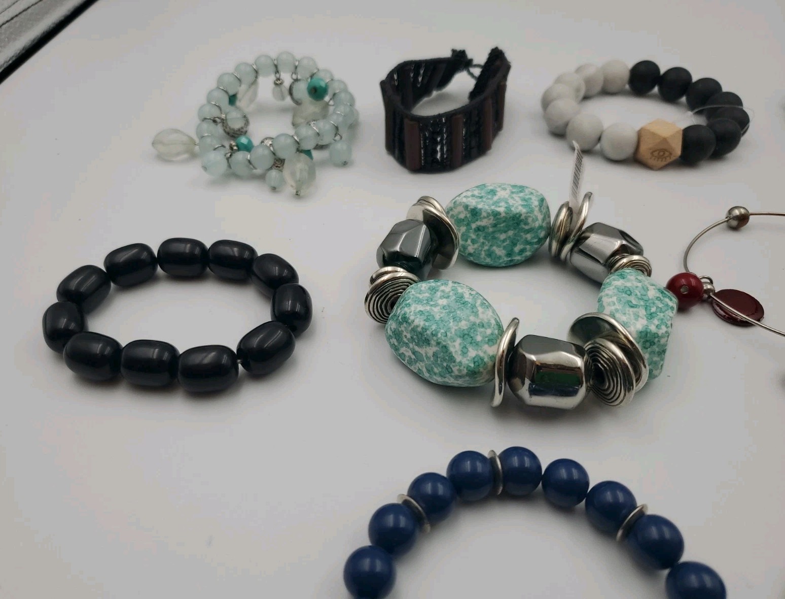 Lot Of 10 Fashion Bracelets Beads Beaded Stretch Variety