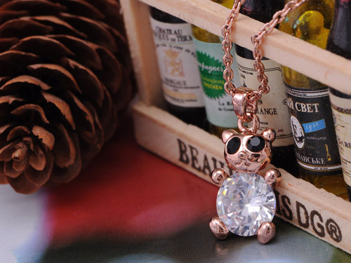 Cute Rose Gold Tone Petite Bear Diamond Rhinetone Element Pendant Chain Necklace