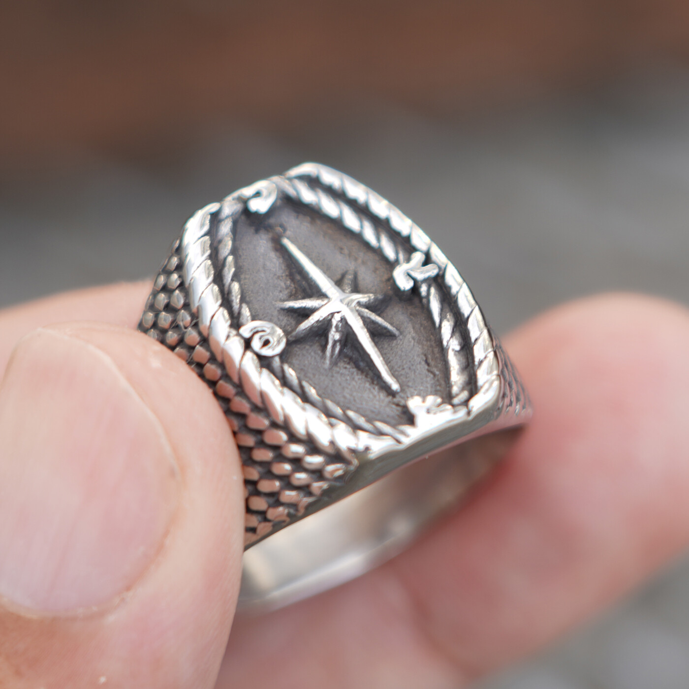 MENDEL Mens Nautical North Star Compass Marine Ring Stainless Steel Size 7-13
