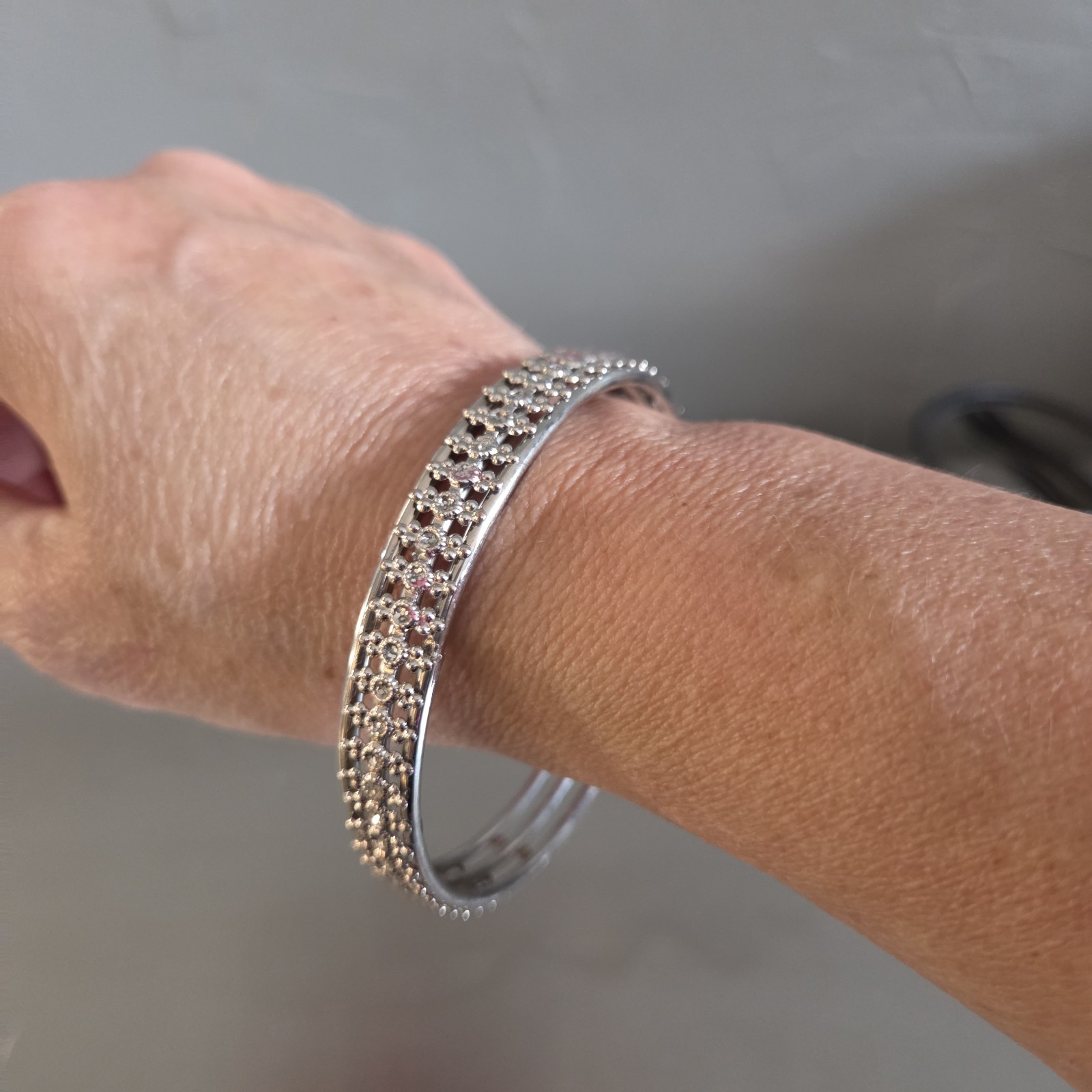 Silver Tone Round With Metal Pavé Setting Bangle Bracelet