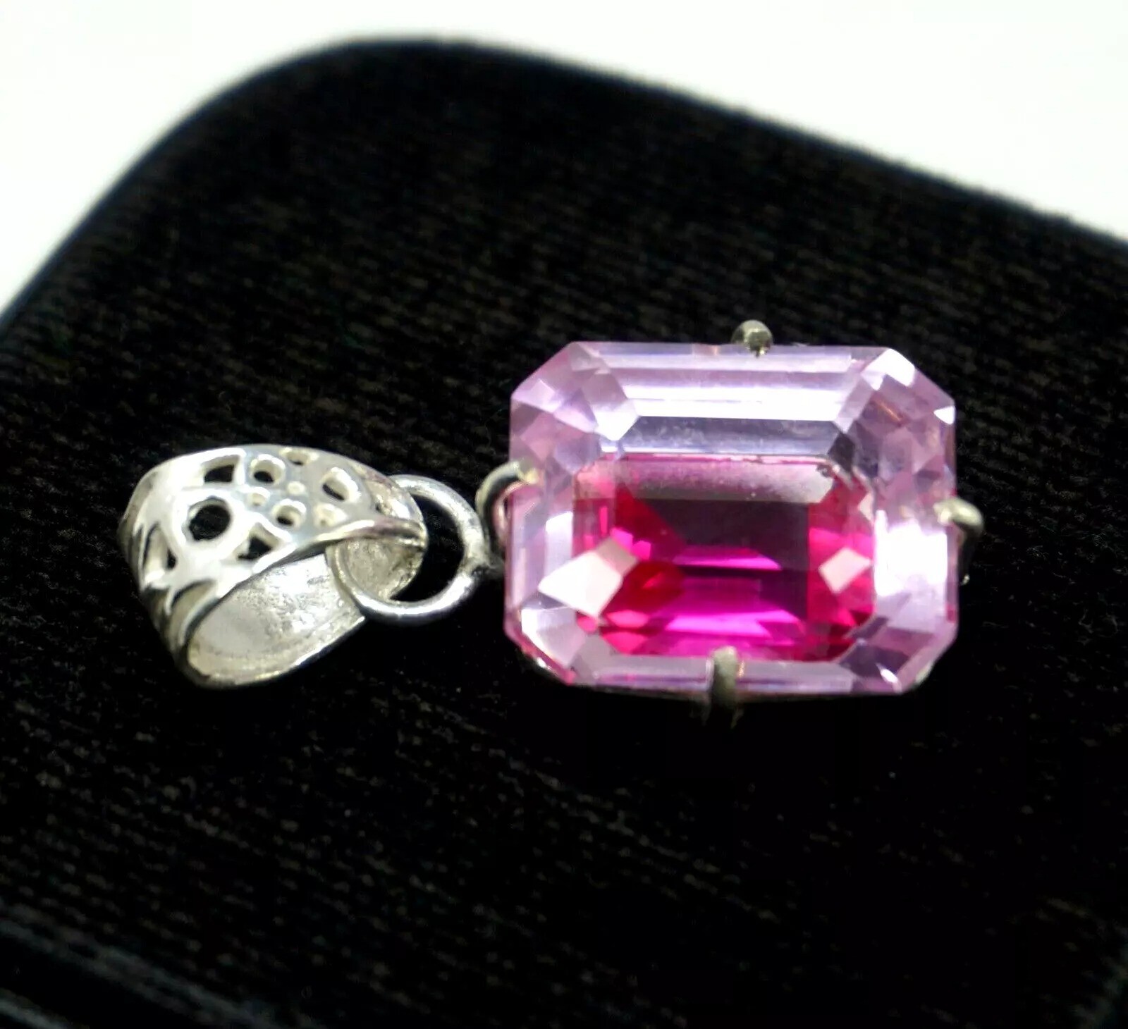 Natural 35.30 Ct Unheated Rare Pitambari Sapphire 925 Silver Pendant Gemstone
