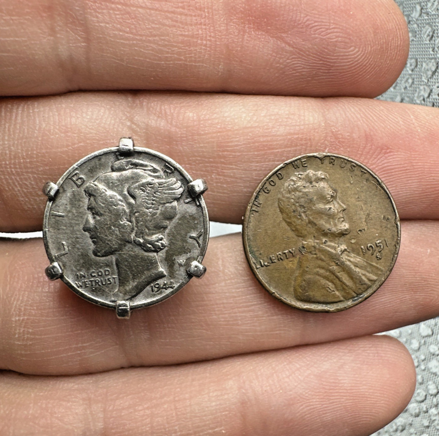 Vintage Silver 1944 Mercury Dime Ring Prong Set Adjustable Size ~6.75 to 7.75