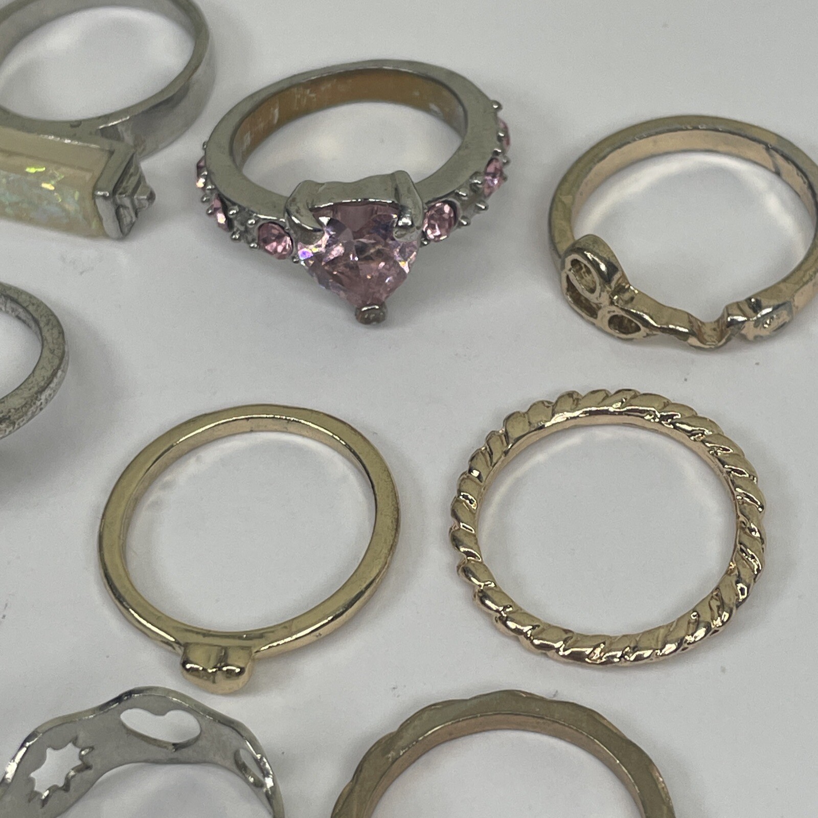 Lot 14 Rings Jewelry Mix Lot Fashion Assorted Shapes Colors All Size 5.75