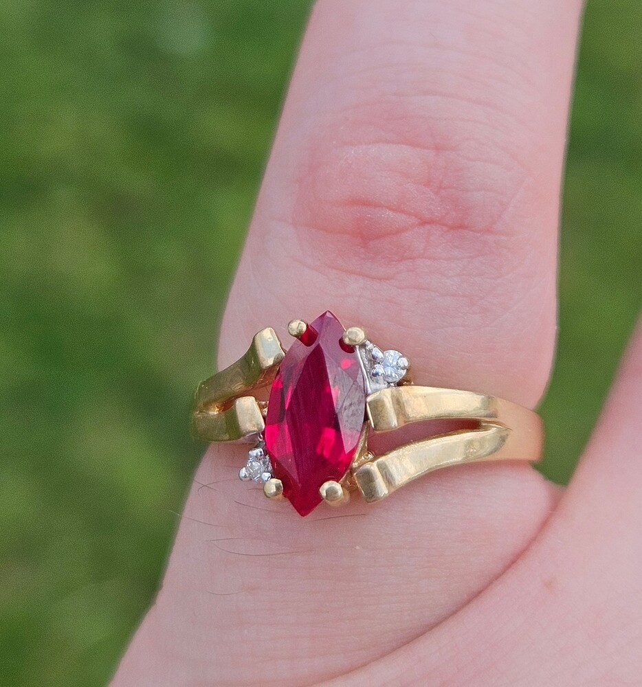 10K Yellow Gold Marquise Ruby Diamond Cocktail Split Shank Ring Size 6.25