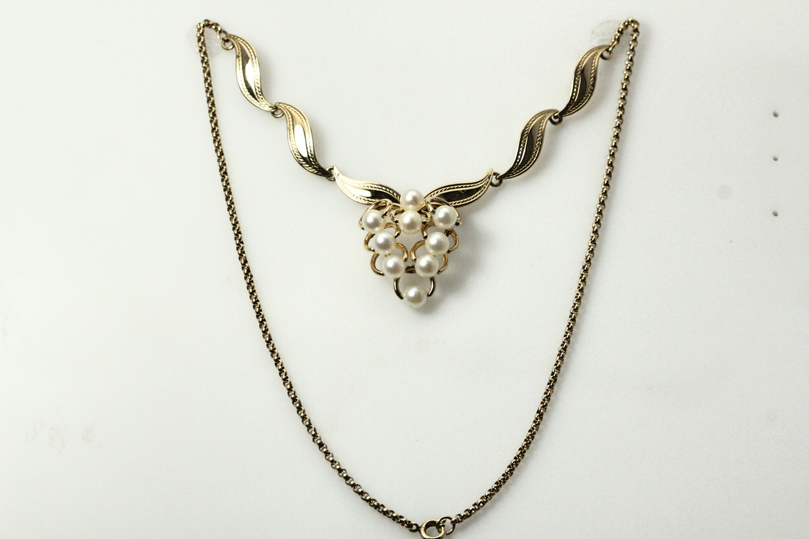 1/20 Gold Filled Pearl Cluster 16″ Necklace 11.9 Grams (NEC3943)