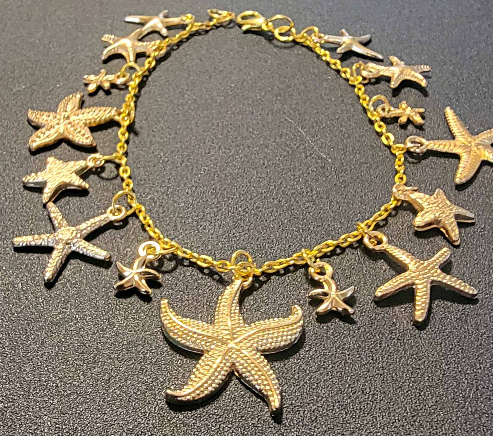 Gold Tone Starfish Dangle Charm Cable Chain Bracelet with Lobster Clasp