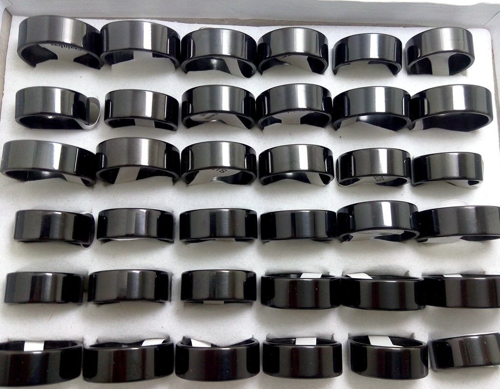 Wholesale 36pcs Black Band Rings Men’s Classic Stainless Steel Wedding Rings