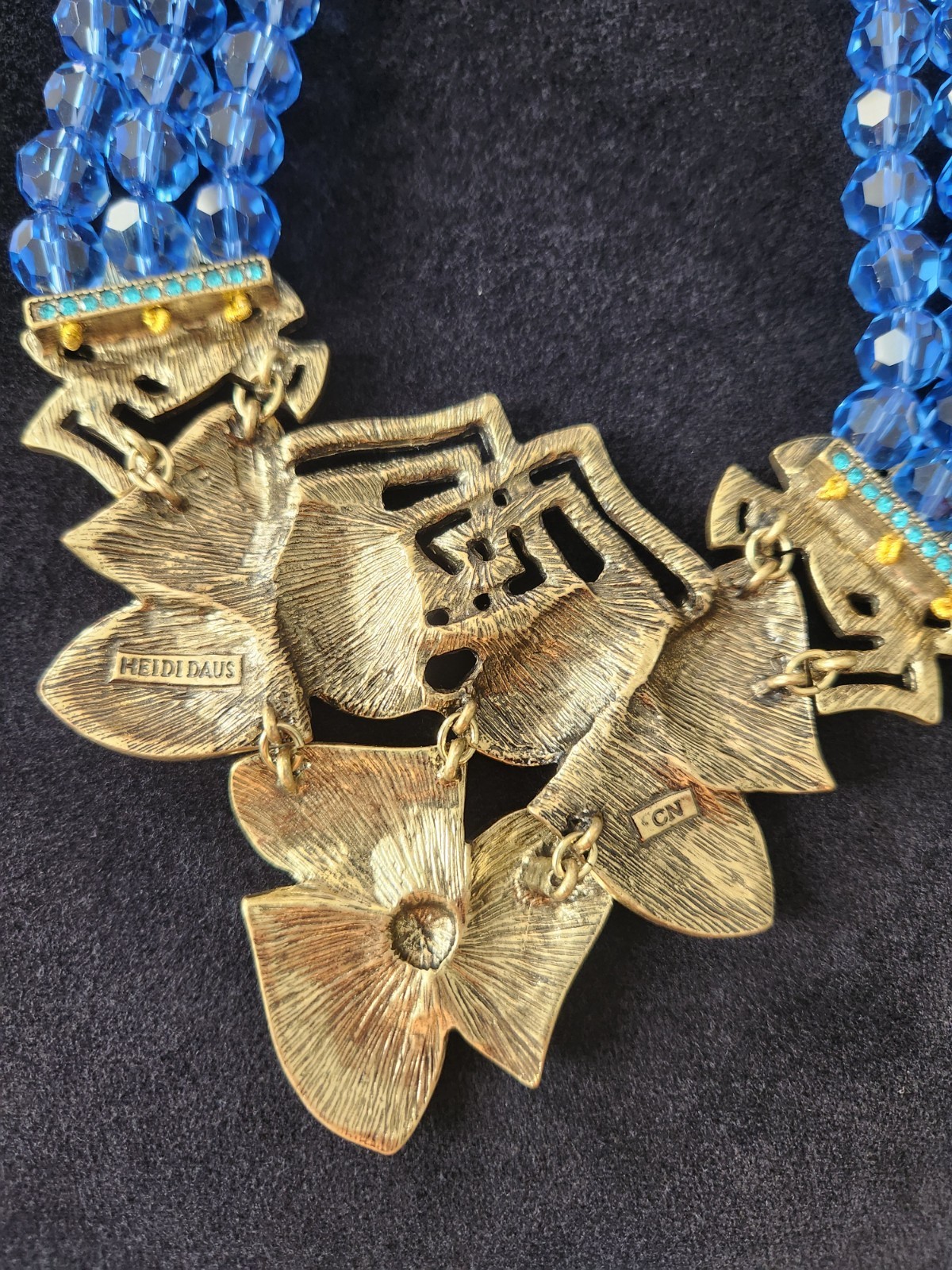 Heidi Daus “Gotta Have It” Blue Angular Flower Necklace SIGNED *DEFECT*
