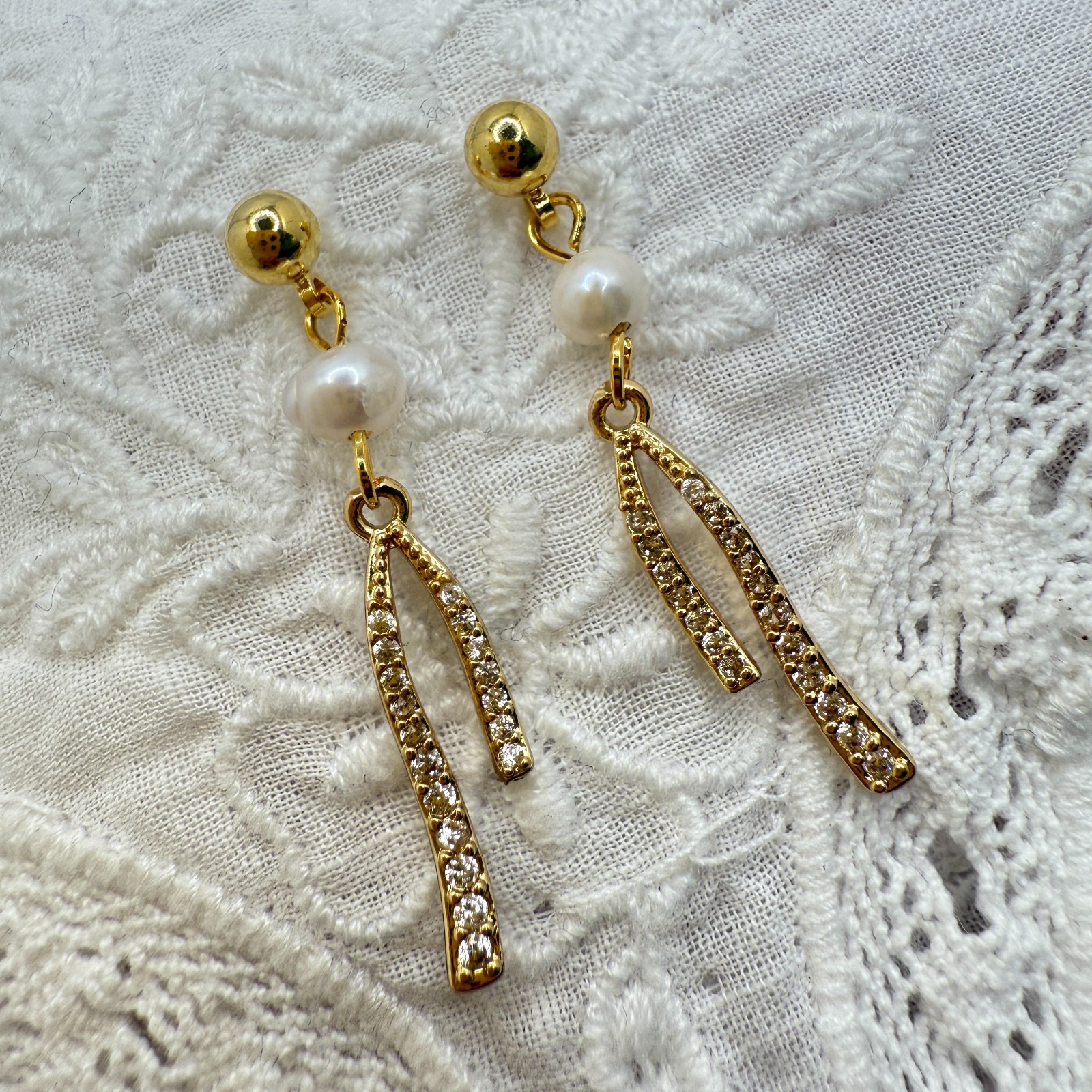 Natural Freshwater Pearl Earrings 14K Gold Plated Ribben Zircon Drop Handmade