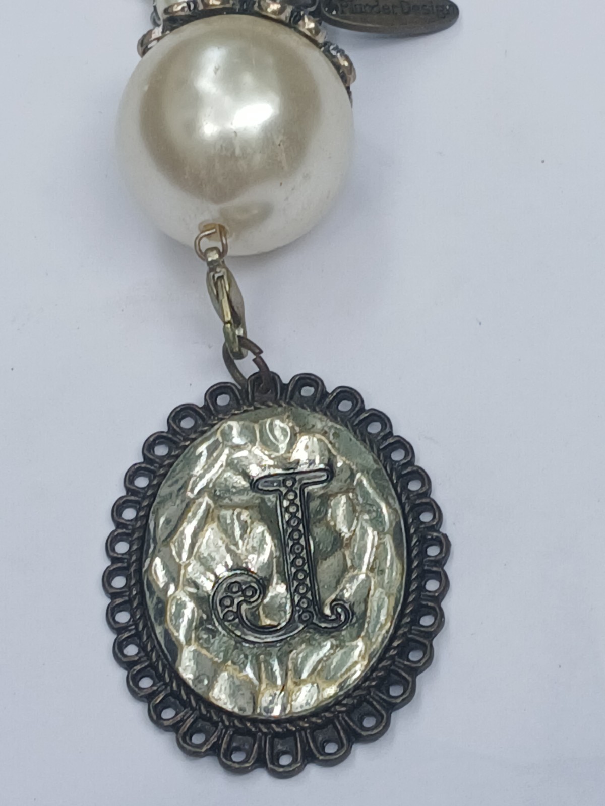 Vintage Designer Plunder detachable initial J pendant large pearl necklace