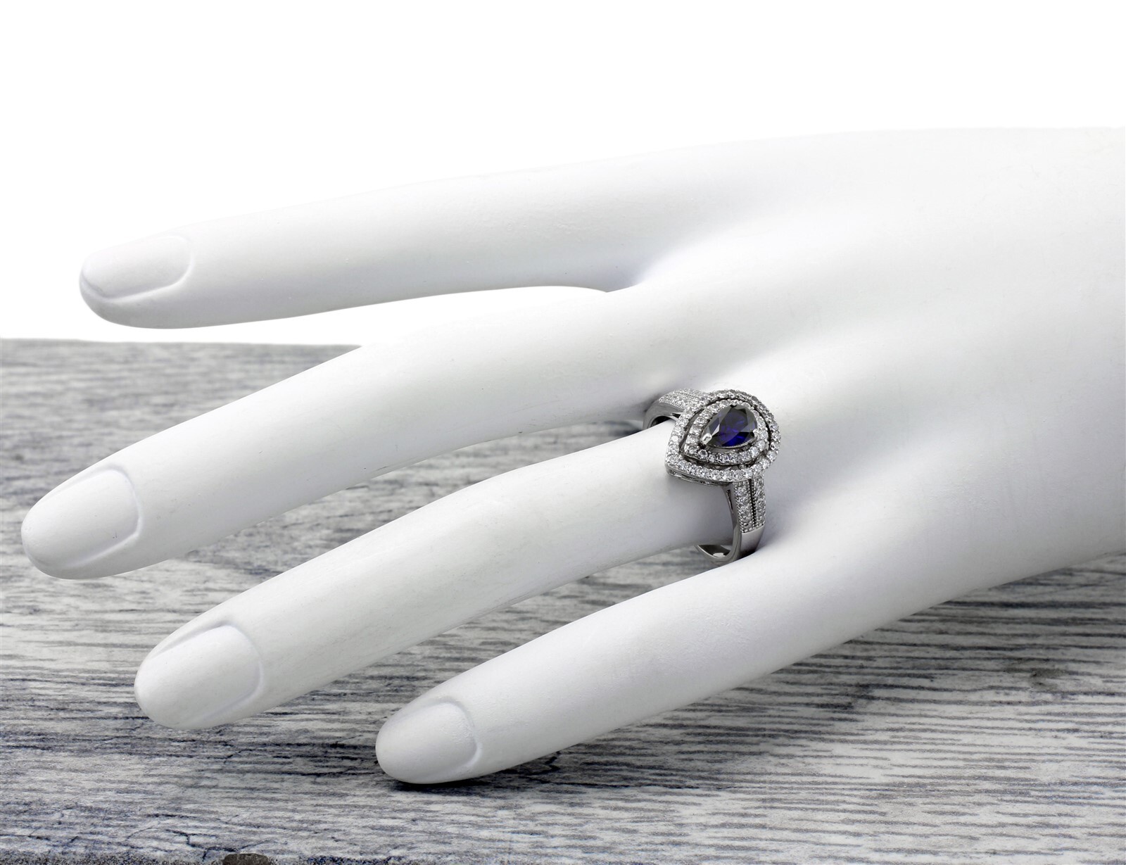 925 Sterling Silver 1.86 Ct Pear Shaped Blue CZ Cocktail Anniversary Ring