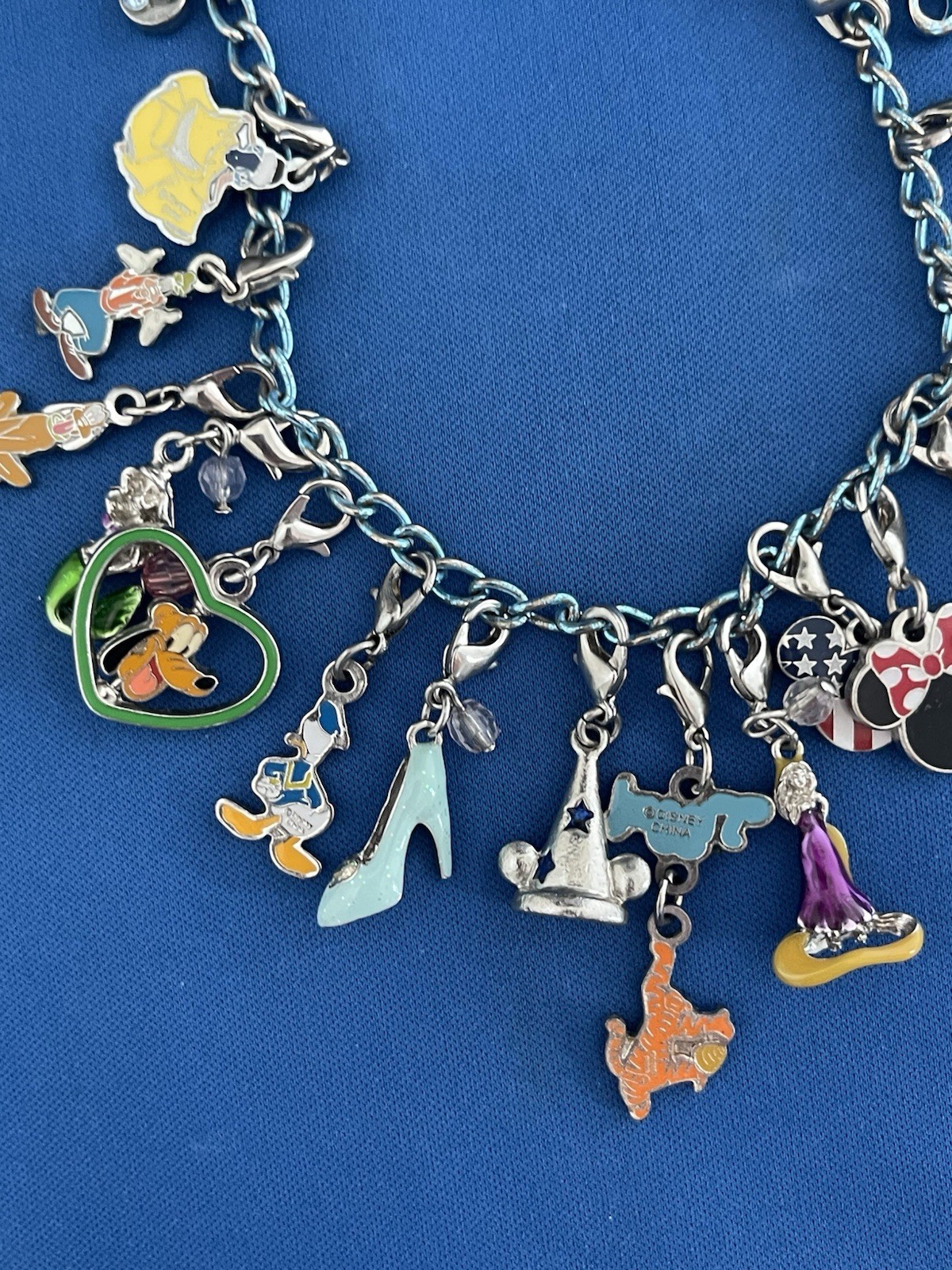Disney World Blue Chain Charm Bracelet China Mickey Souvenir Gift Minnie