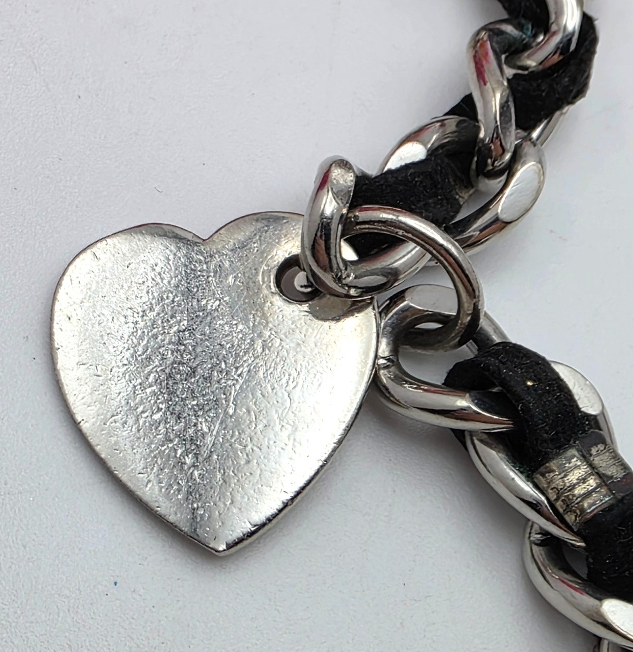 BEBE Silver Tone Heart Choker Necklace Leather Woven Curb Chain Logo 15 in
