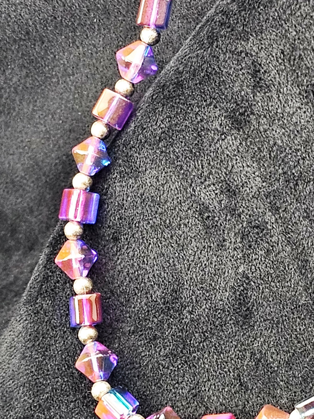 Vintage UV Reactive Possibly Color Process Necklace 15″ Cube & Bicone Beads 25g