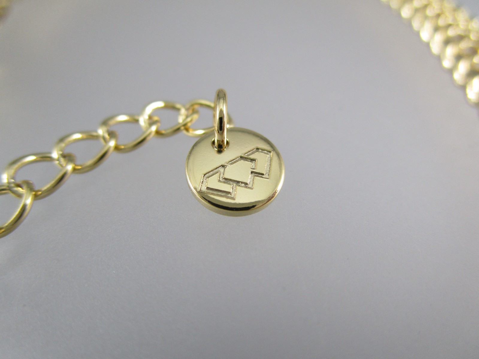 Gold tone Wide Cuban Link Adjust Length Choker North Star Pendant Necklace 951